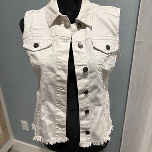 NWT Max Jeans White Summer Denim Jacket Vest Sleeveless Frayed Hem
